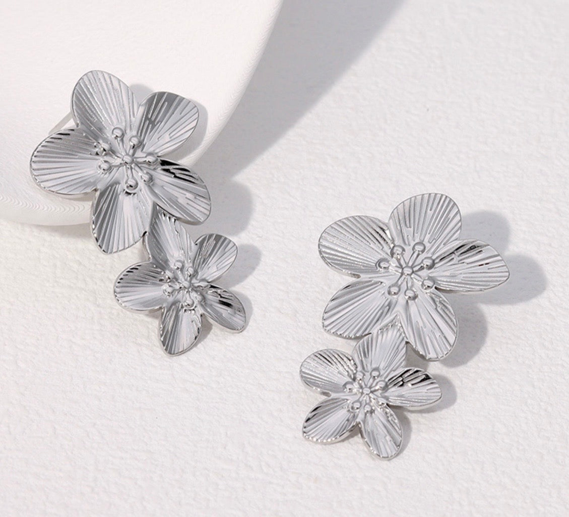 Flower Petal Studs