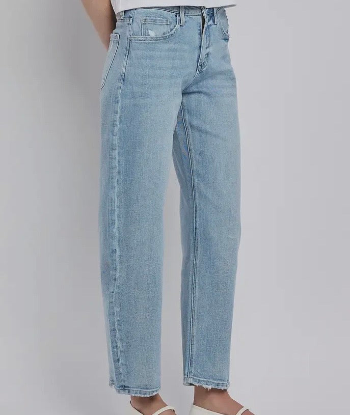 Light Wash Barrel Jeans